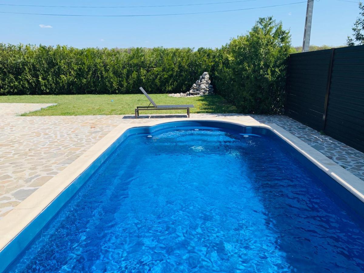 Luxury 3 Bedroom Pool Villa Gulia Exterior foto